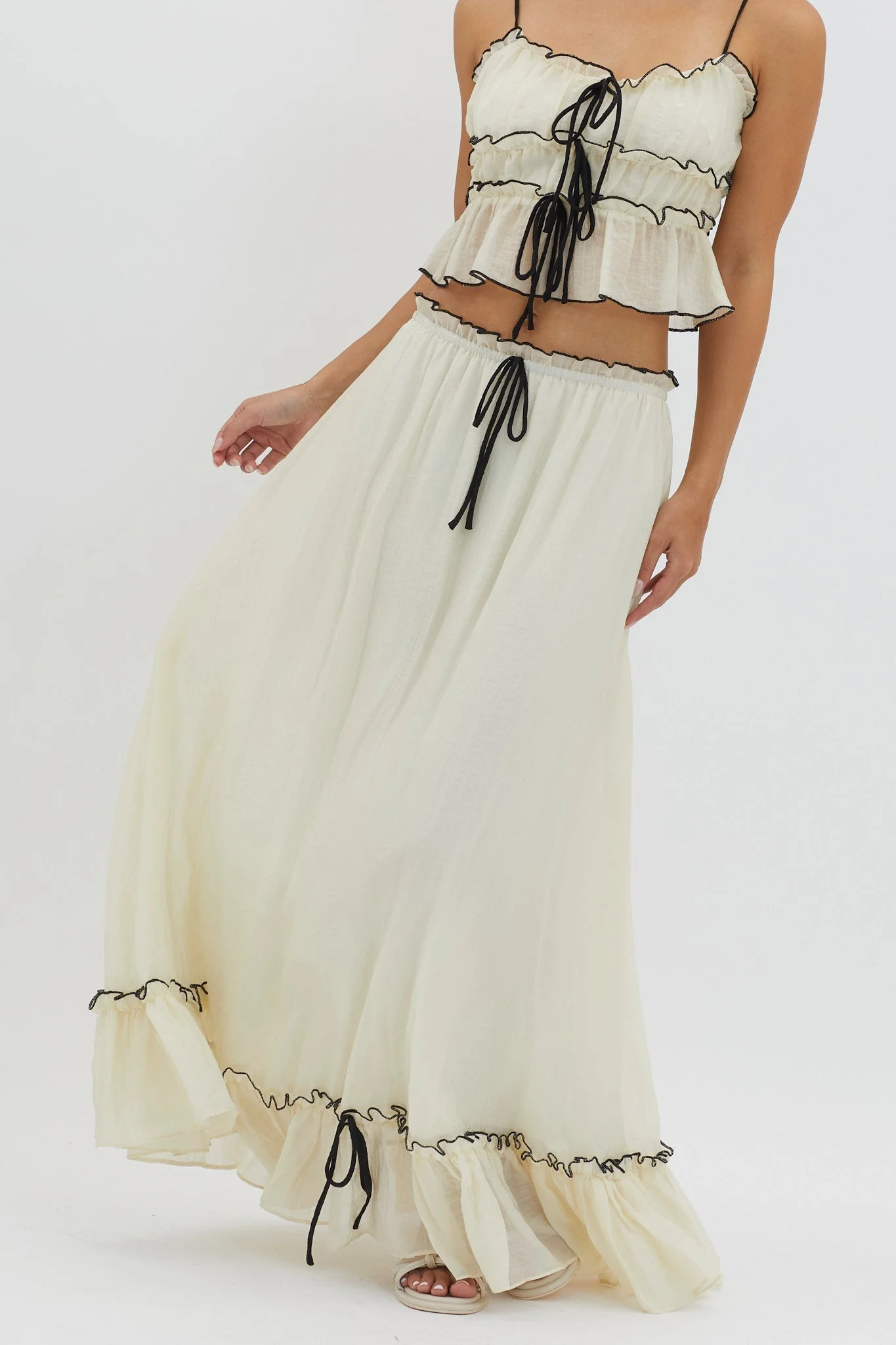 LIO | Trendy two-piece set - Image 9