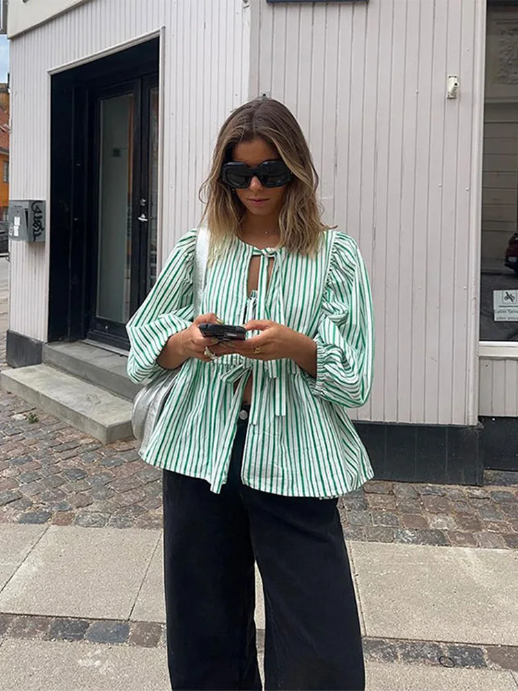 Ladies Blouse – Striped Design – Puff Sleeves – Lightweight – Loose-Fitting Model - Image 2