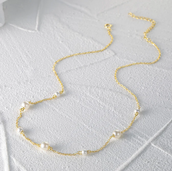 Women's Necklace Set – Layered Design – With Pearl Details and Heart-Shaped Pendant - Image 5