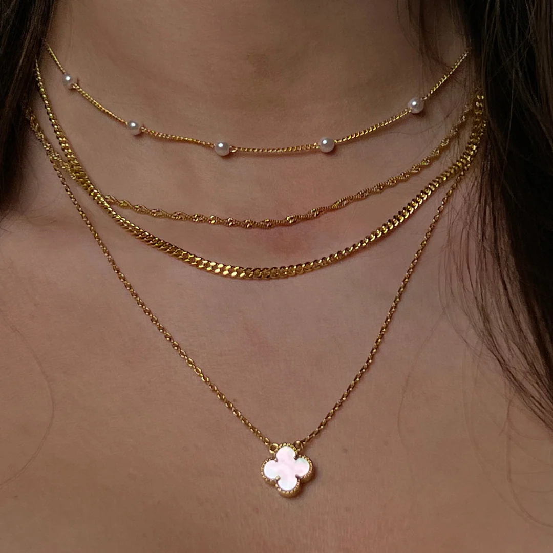 Women's Necklace Set – Layered Design – With Pearl Details and Heart-Shaped Pendant - Image 6