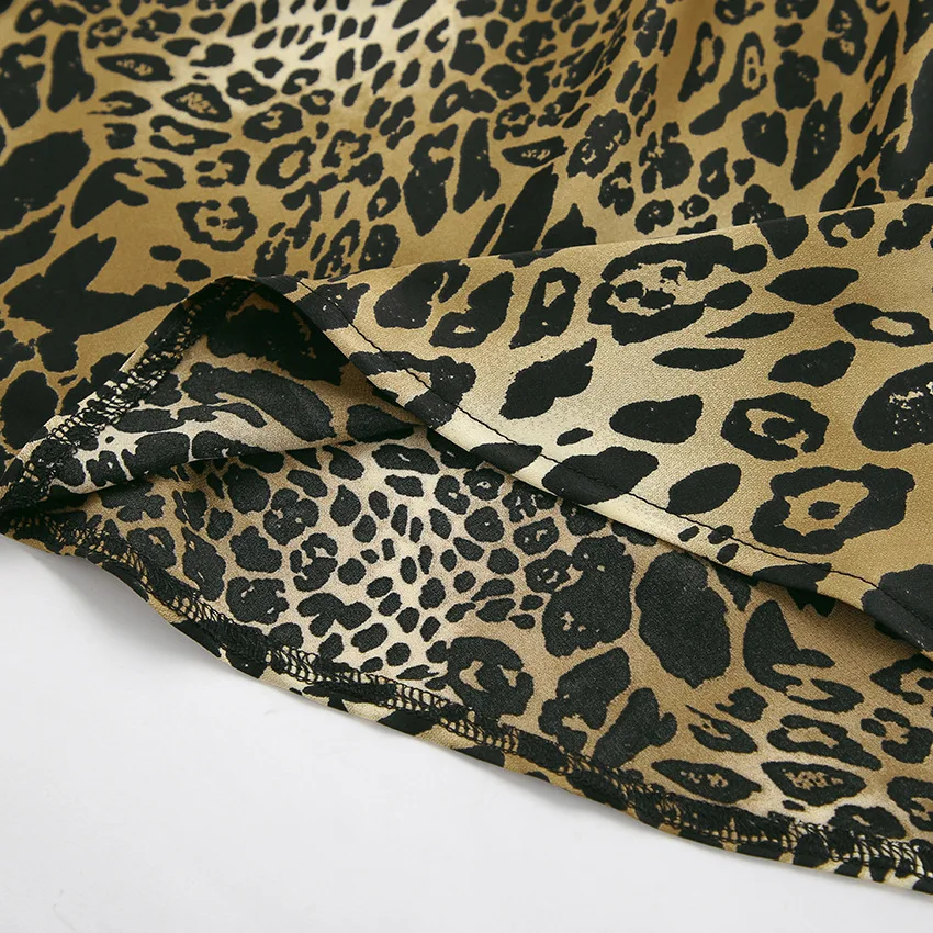 Leopard-print satin pencil skirt - Image 4