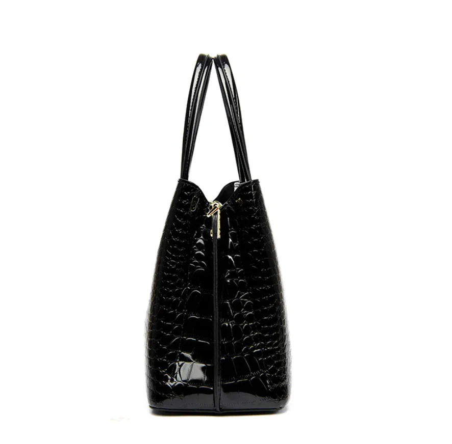 Luxury black handbag - Image 2