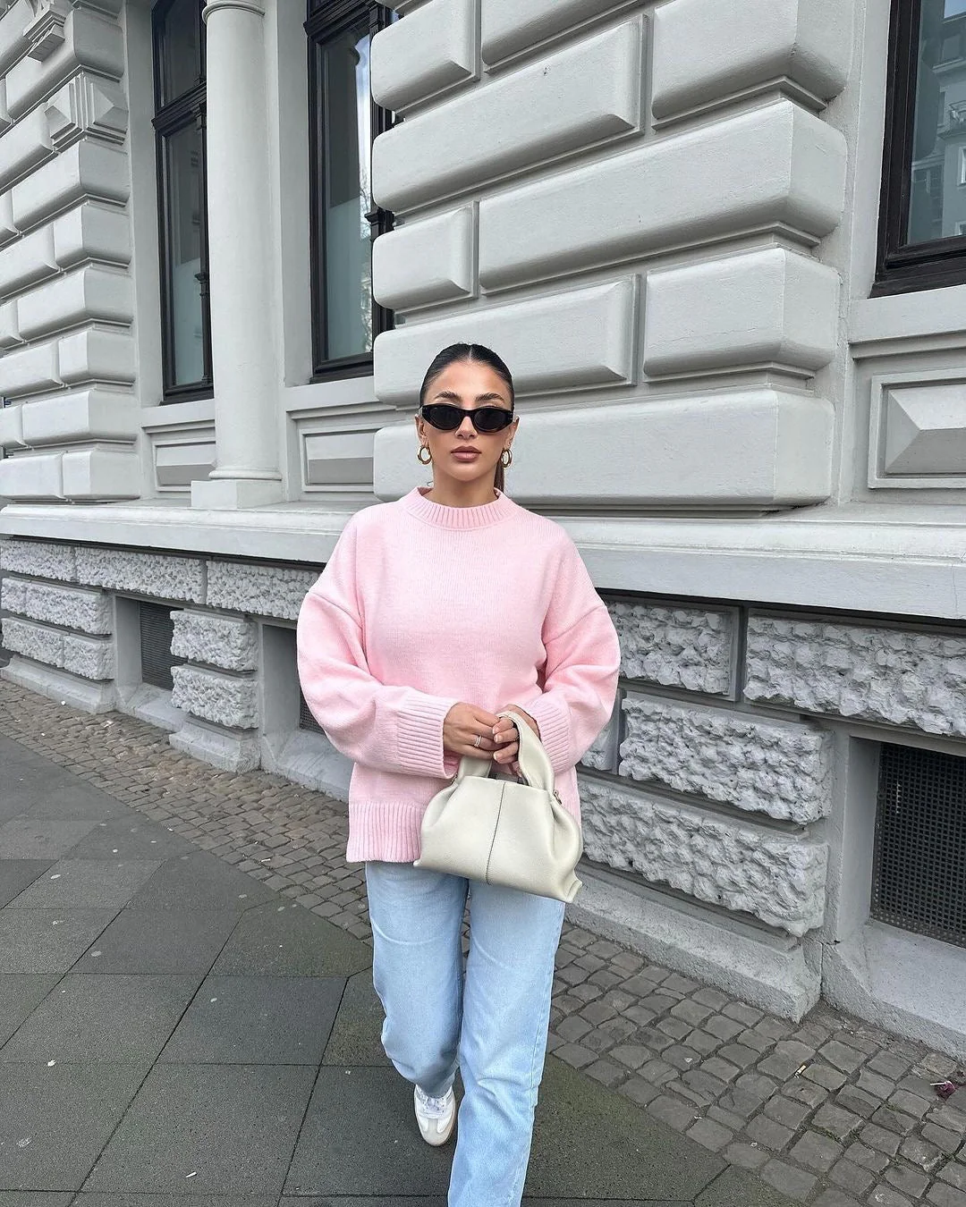 Women's Sweater – Oversized Fit – High Collar – Long Sleeves – Soft Knitted Fabric - Image 5