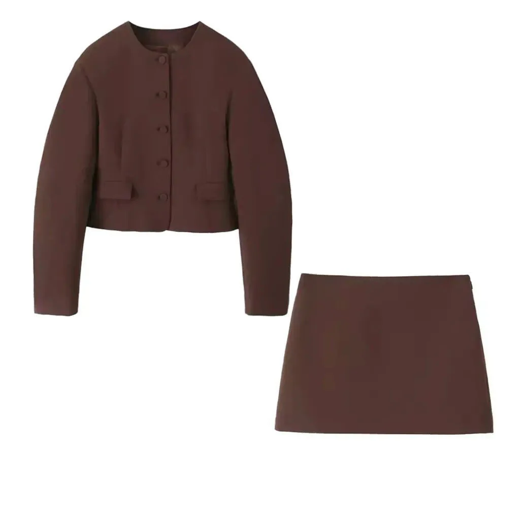 Madison | Trendy Two-Piece Set with Jacket and Skirt - Image 6