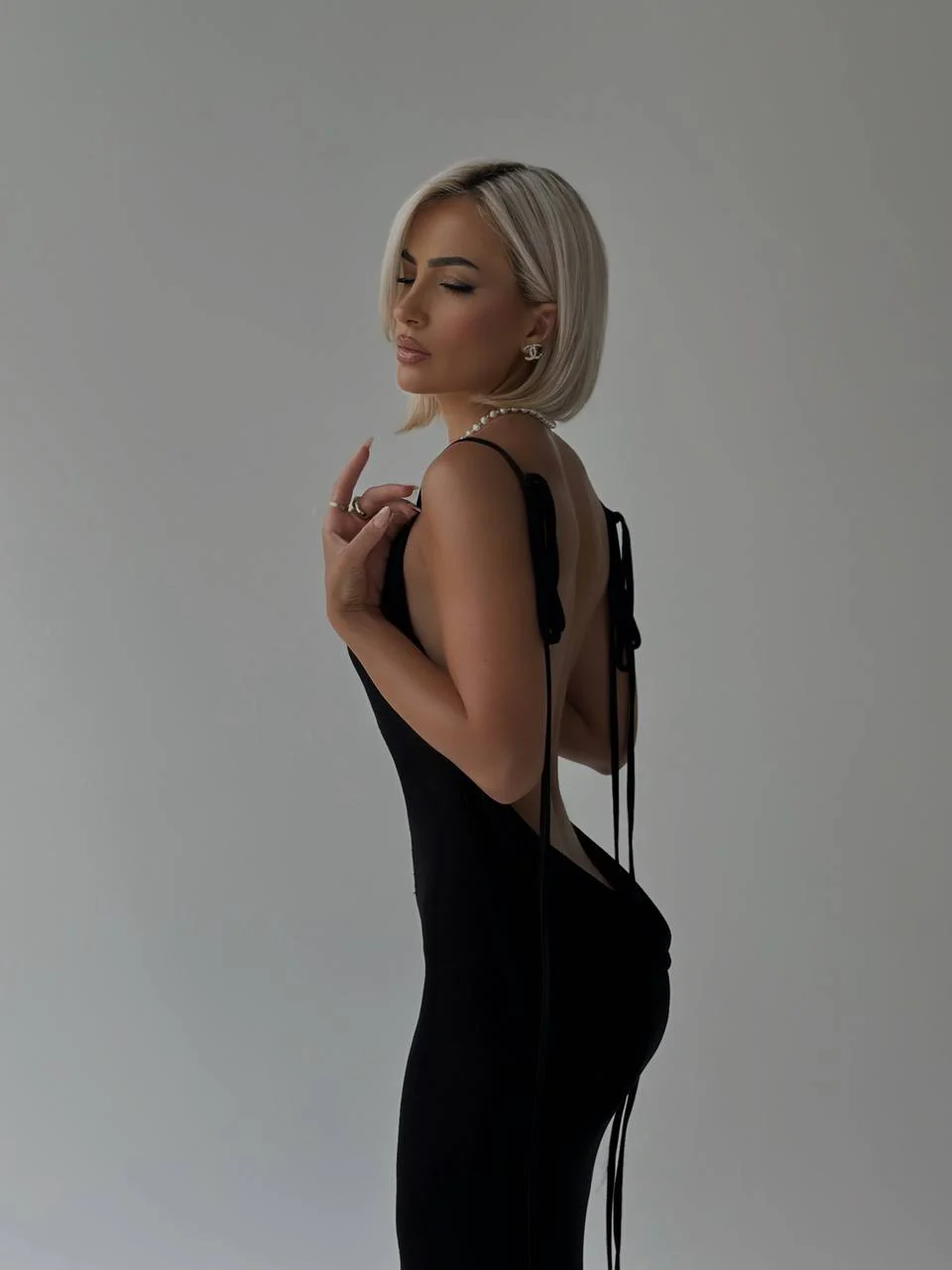 Madison's Backless Dress - Image 23