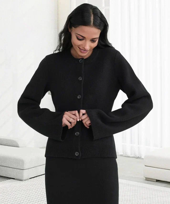 Mairiel | Classy Cardigan - Image 7