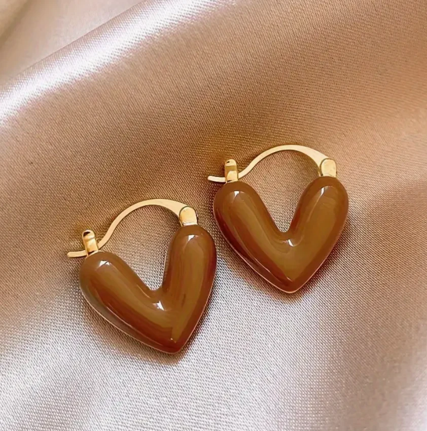 Ladies Earrings – Heart-Shaped Design – Shiny Finish – Lightweight and Elegant - Image 6