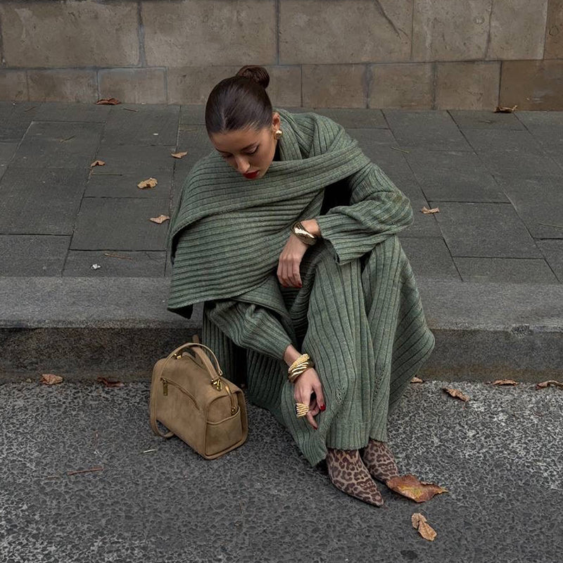 Marieke - Stylish Ribbed Knit Set - Image 3