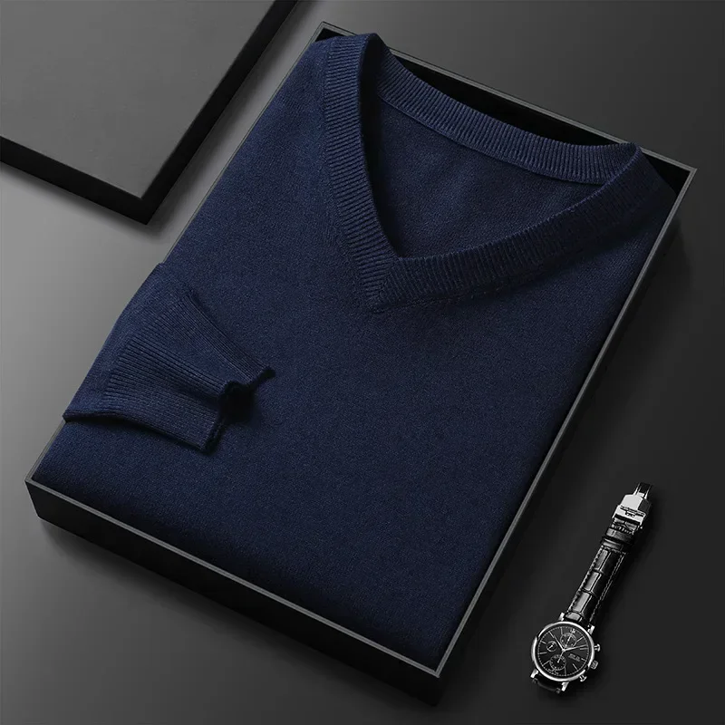 Mason | Comfortable merino wool sweater for men - Image 18