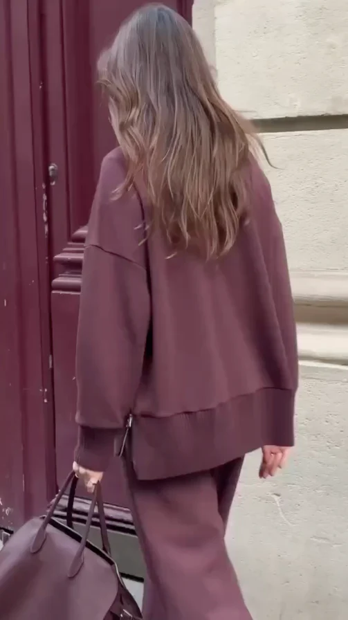 Mélina Set - Stylish Knit Outfit for Women - Image 8