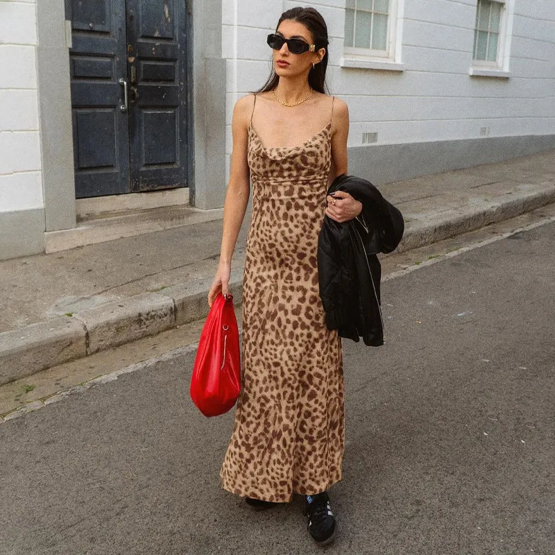 Merle | Maxi-Dress With Leopard Print - Image 11