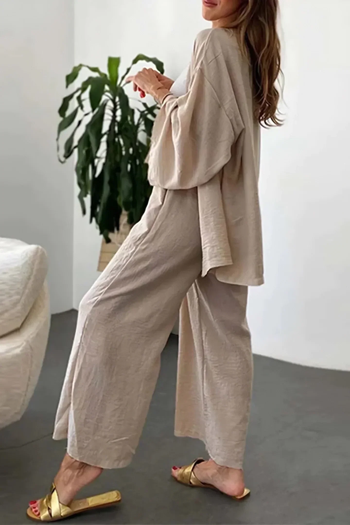 Modern breathable jacket and trouser ensemble - Image 3