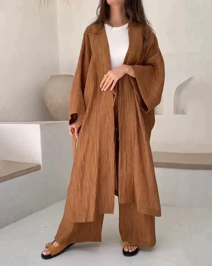 Modern Cardigan and Trousers Combination - Image 3