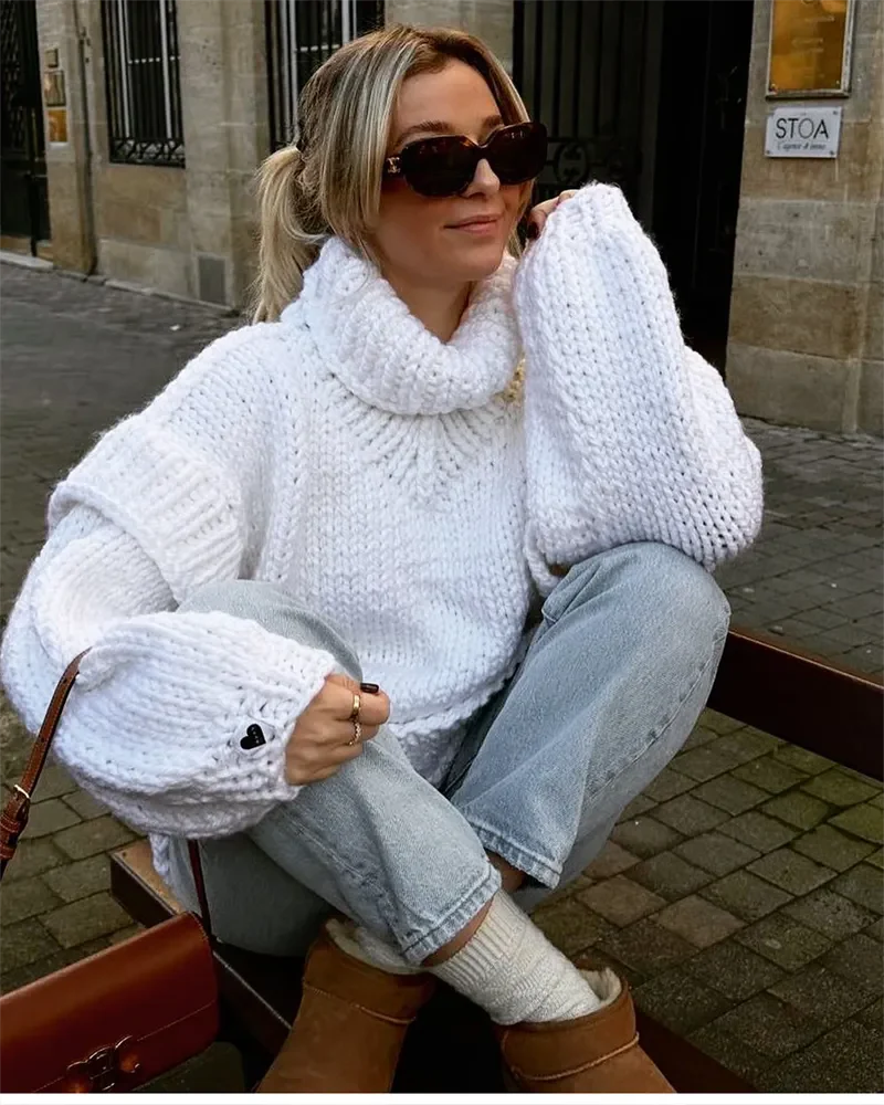 Ladies Sweater - Oversized Fit - Chunky Knit - High Neck - Comfortable Casual Model - Image 9