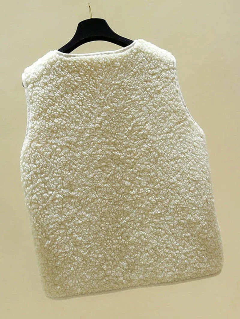Nadine - luxurious sleeveless wool vest - Image 2