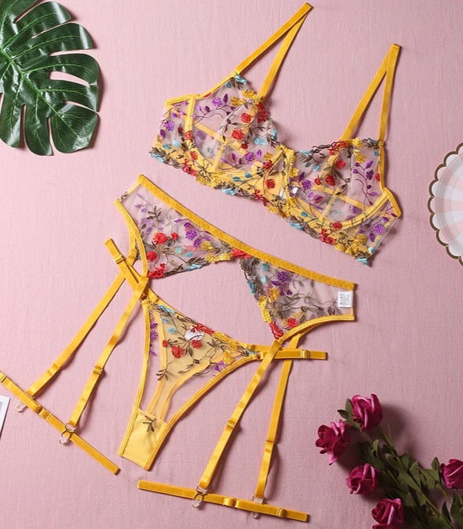 Nadya | 3-Piece French Lingerie Set - Image 12