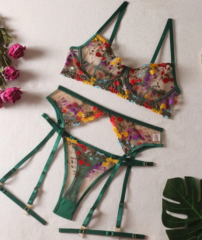 Nadya | 3-Piece French Lingerie Set - Image 13