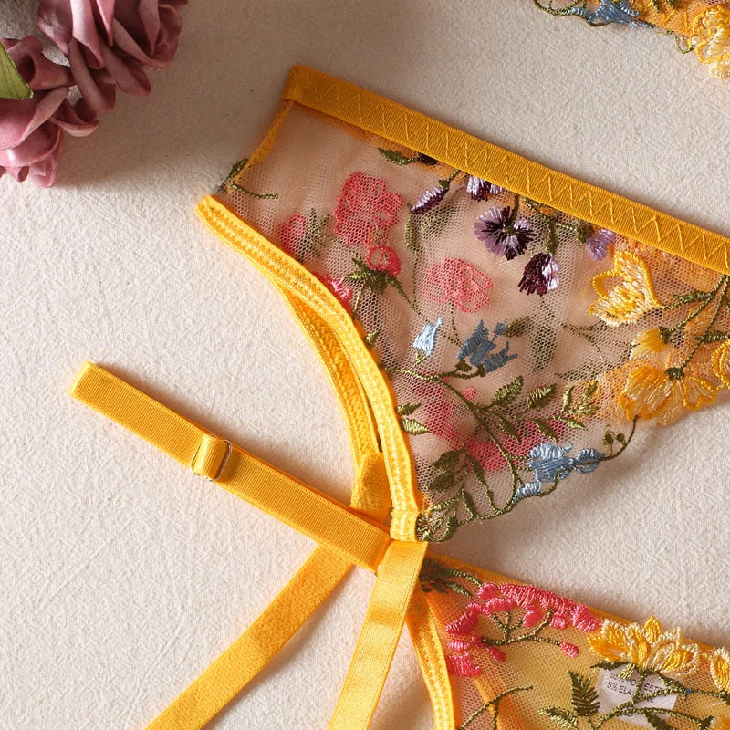 Nadya | 3-Piece French Lingerie Set - Image 14