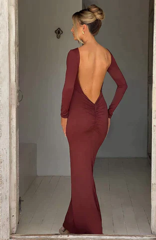 Nikki - maxi-dress with low back - Image 4
