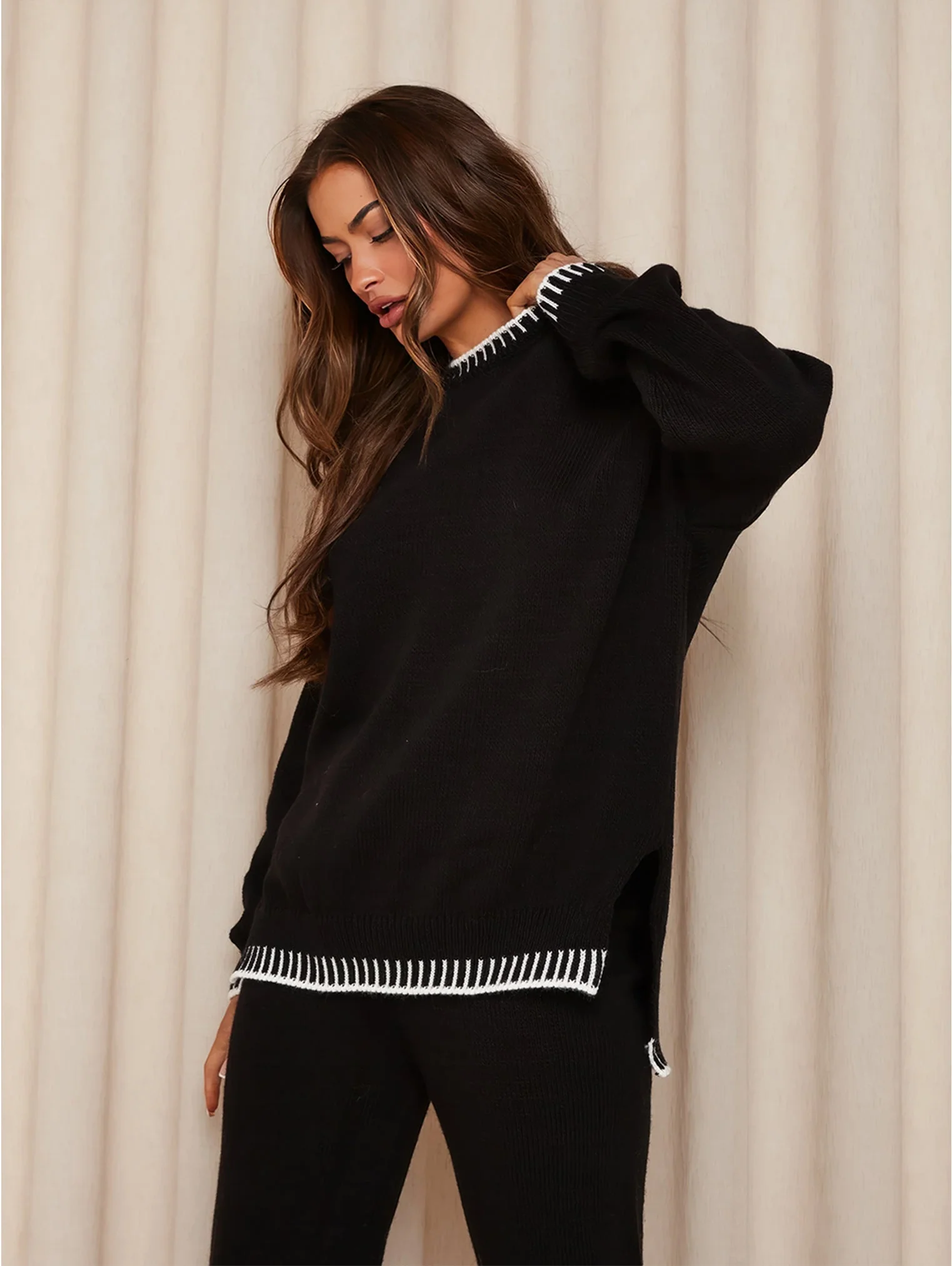Women's Loungewear Set – Soft Knit Fabric – Oversized Sweater – Relaxed Fit Pants - Image 3