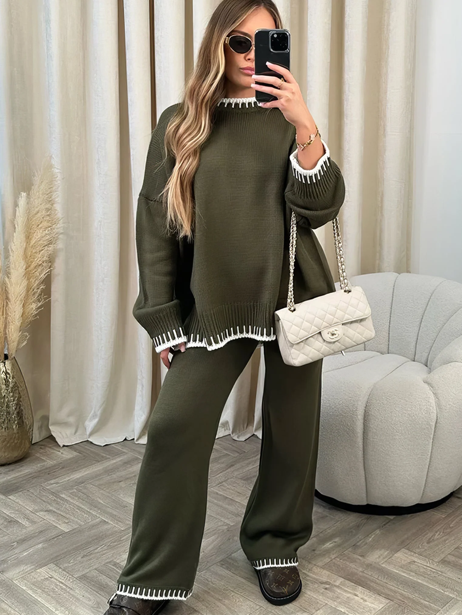 Women's Loungewear Set – Soft Knit Fabric – Oversized Sweater – Relaxed Fit Pants - Image 4