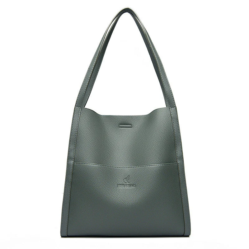 Elegant Women's Handbag Of Vegan Leather - Image 5