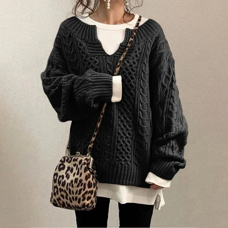 Oversized knitted sweater with unique cable pattern - Image 4