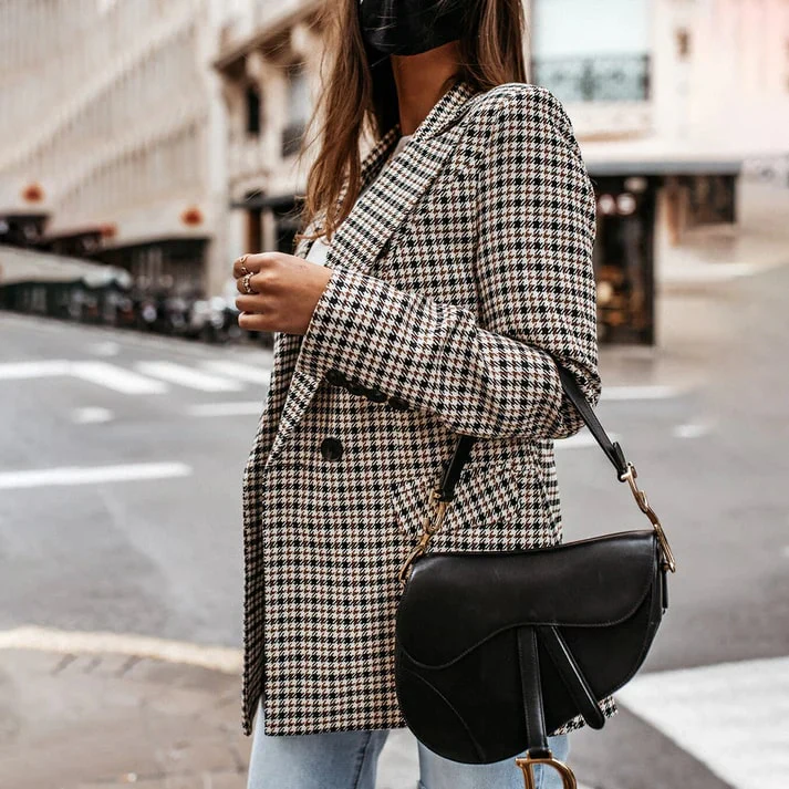 Piper - Timeless Checked Blazer for Every Occasion - Image 2
