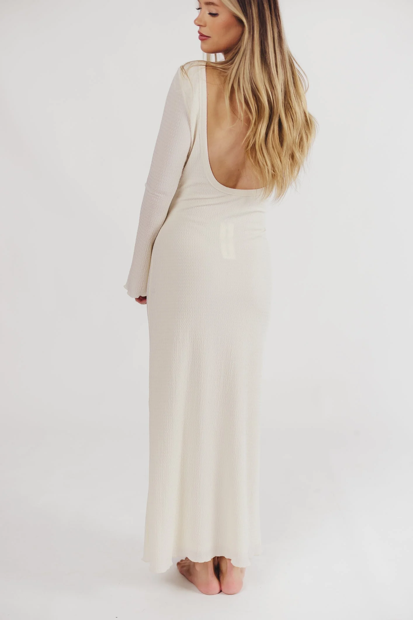 Poppy | Elegant Maxi Dress with Open Back - Image 5