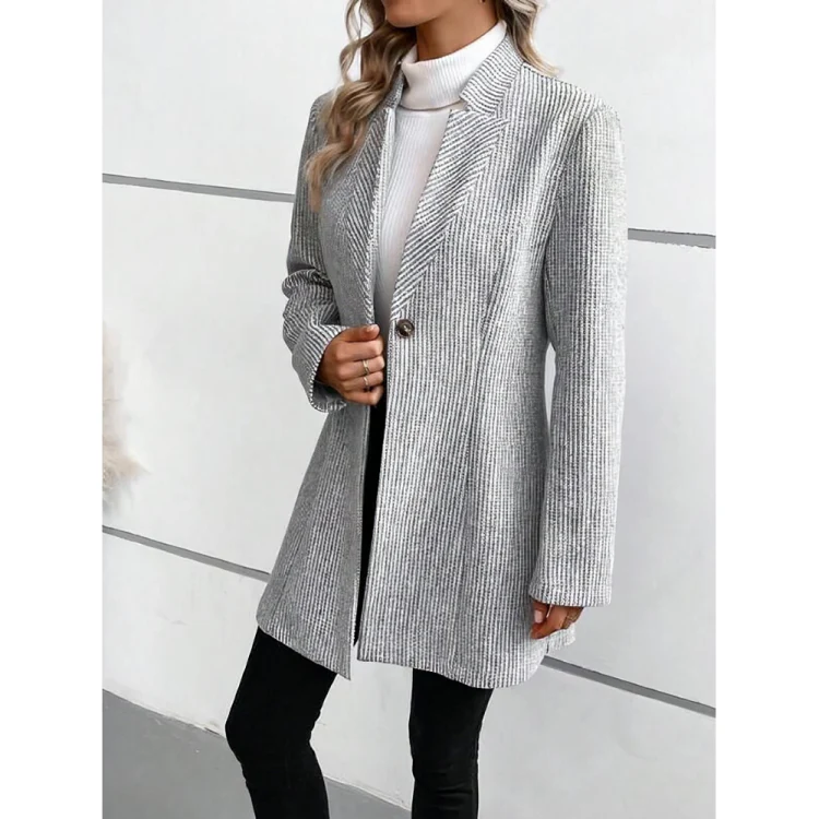 Women's Long Blazer – Tailored Fit – Single Button – Structured Shoulders – Classic Lapels - Image 3