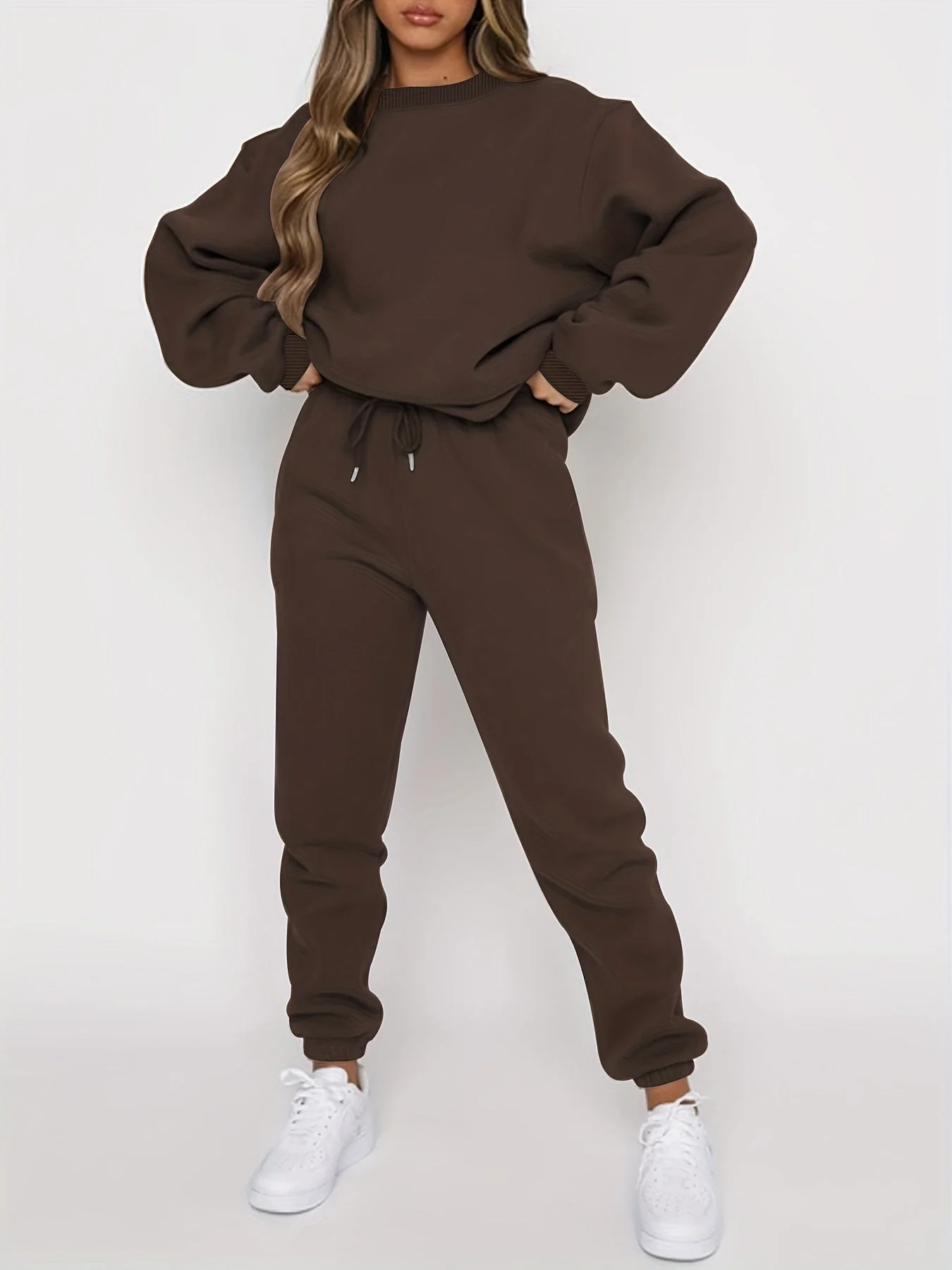 Ladies Loungewear Set – Soft Set – Relaxed Fit – Sweater & Jogging Pants – Breathable Comfort - Image 3
