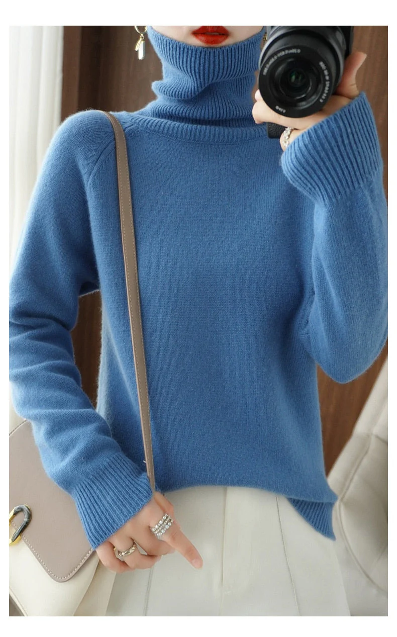 Women's Turtleneck - Soft Wool Blend - Relaxed Fit - Long Sleeves with Ribbed Cuffs - Image 6