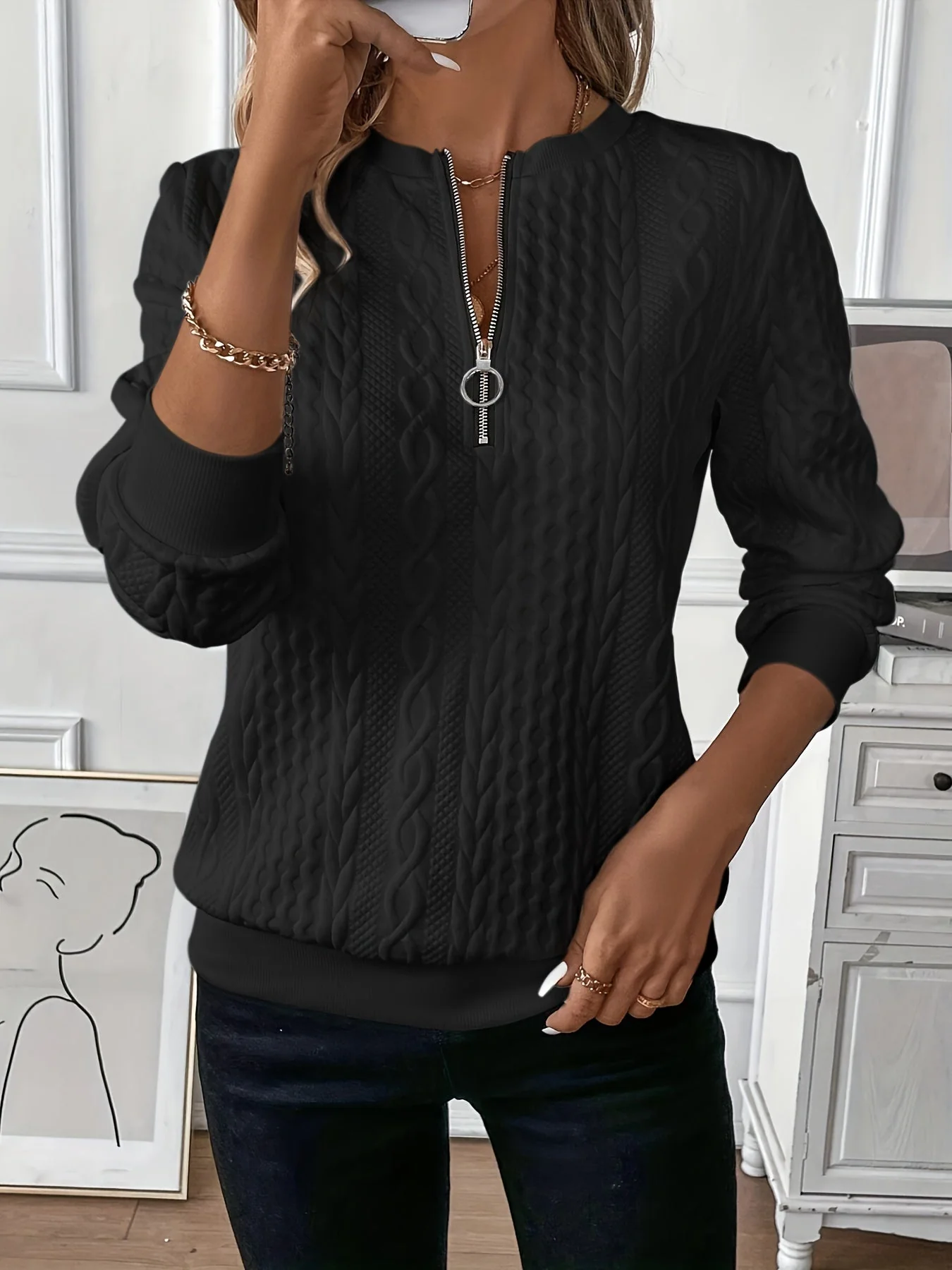 Women's Sweater - Cable Knit - Round Neck - Long Sleeve - Zipper with Ringpull - Image 9