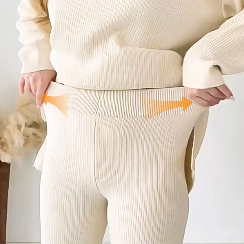 Ladies Lounge Set – Knitted Sweater with V-neck – Relaxed Fit – Straight Pants – Comfort Fit - Image 2