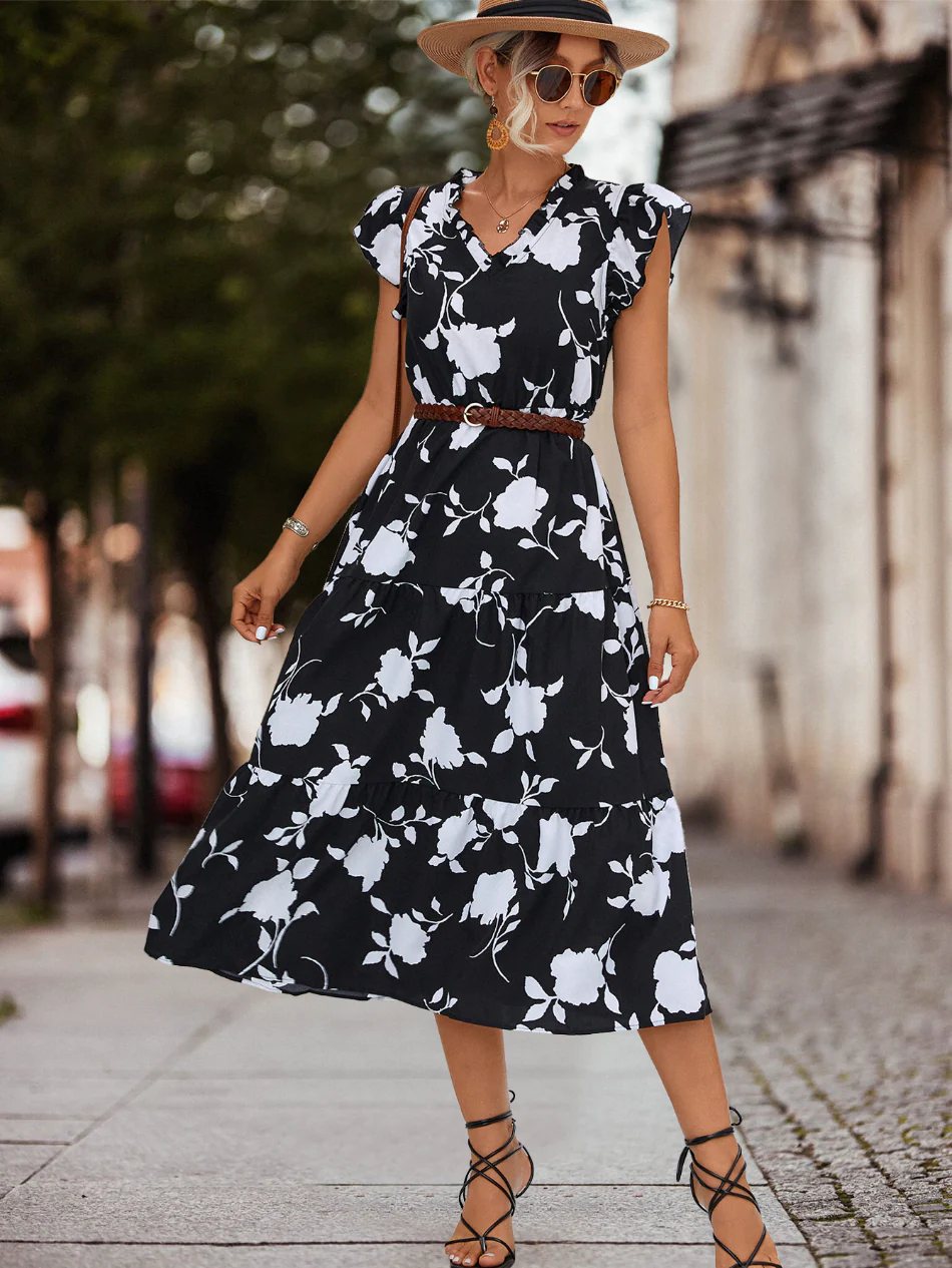 Women's Midi Dress - Floral Print - Round Neck - Short Flutter Sleeves - Fitted Model - Image 3
