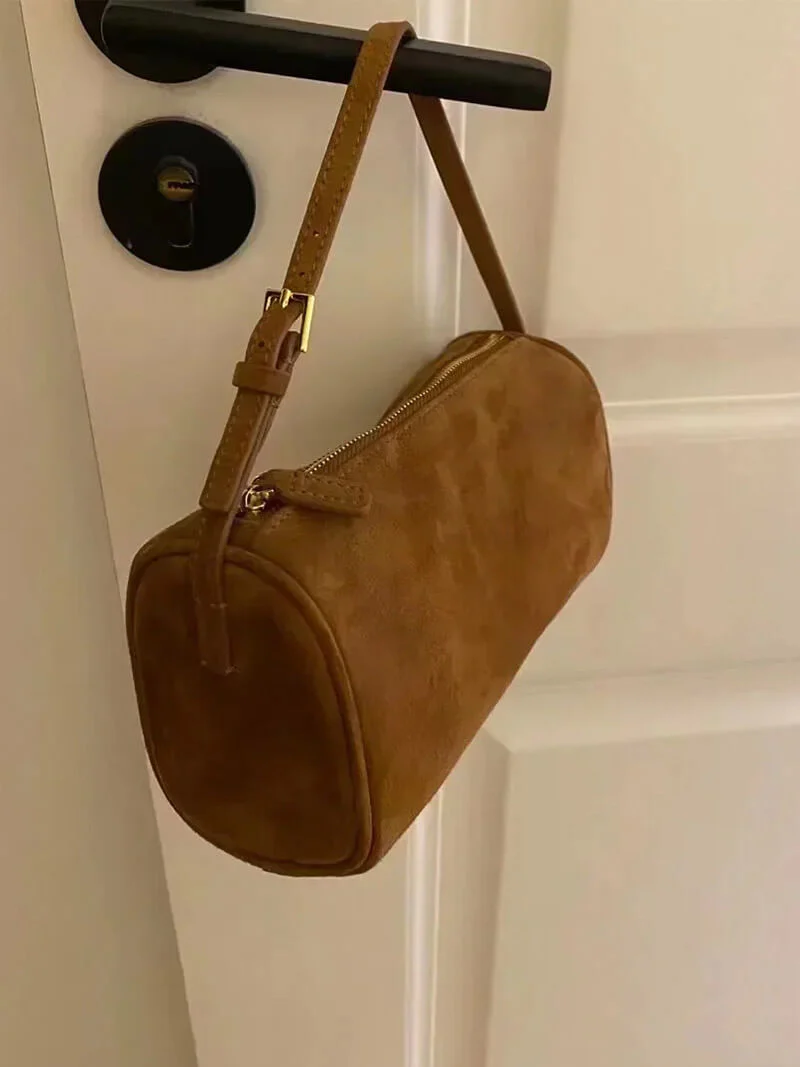 Women's Shoulder Bag - Suede - Adjustable Strap - Zipper Closure - Stylish & Functional - Image 2