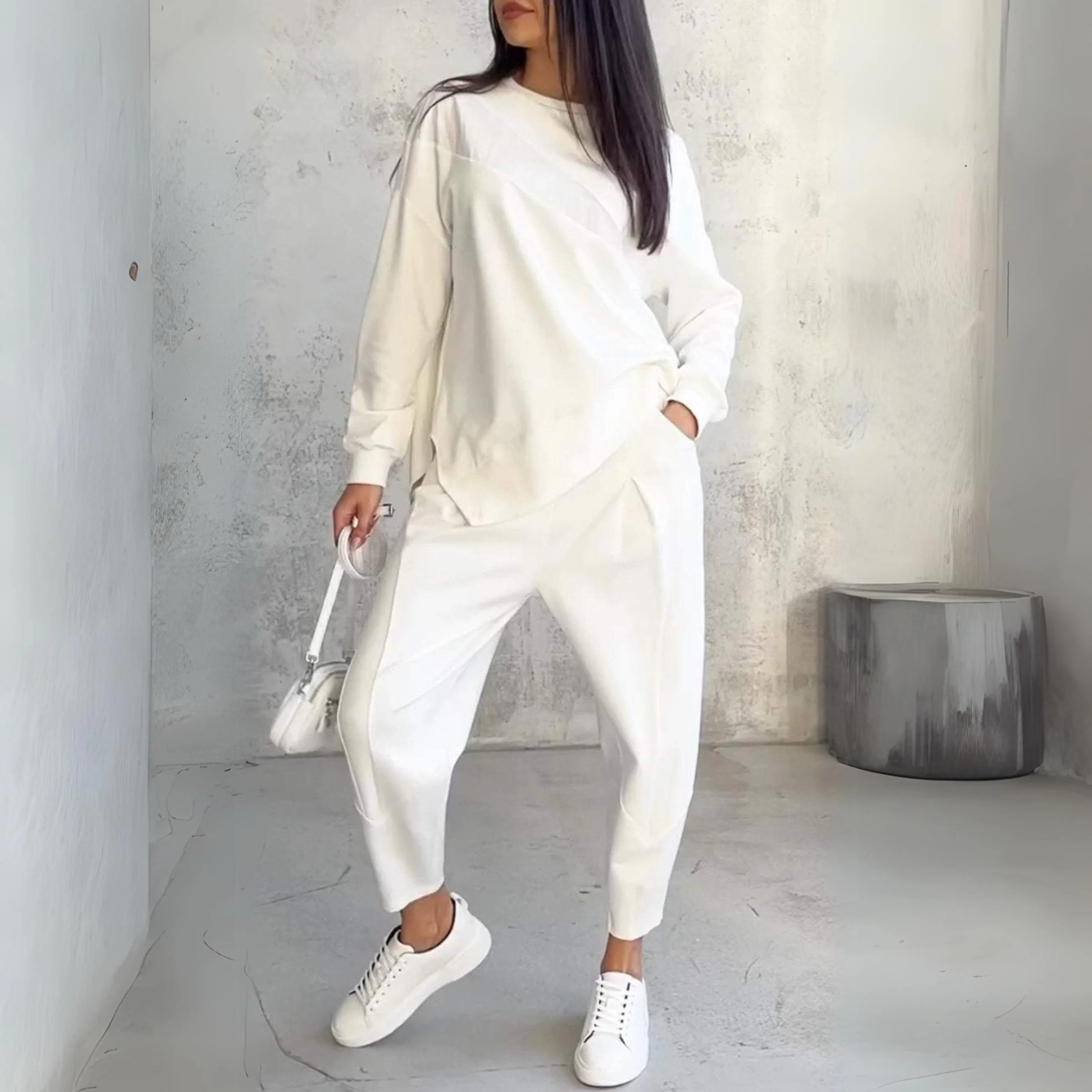 Women's Loungewear Set – Soft Knit – Relaxed Fit – Sweater with Joggers - Image 2