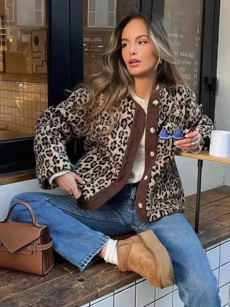 Livia™ Trendy Leopardprint Jacket - Feel Confident and Unique - Image 6