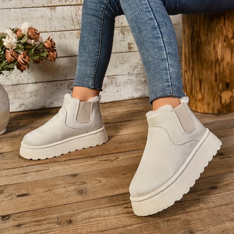 Ladies Winter shoes with lining - Image 4