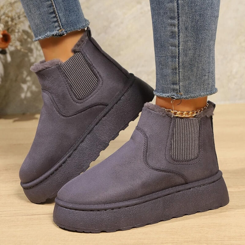 Ladies Winter shoes with lining - Image 9