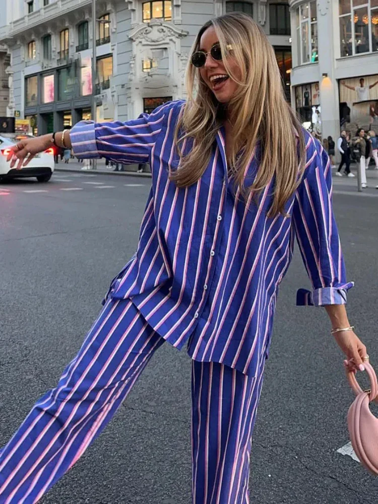 Striped winter women's pants and shirt set - Image 4