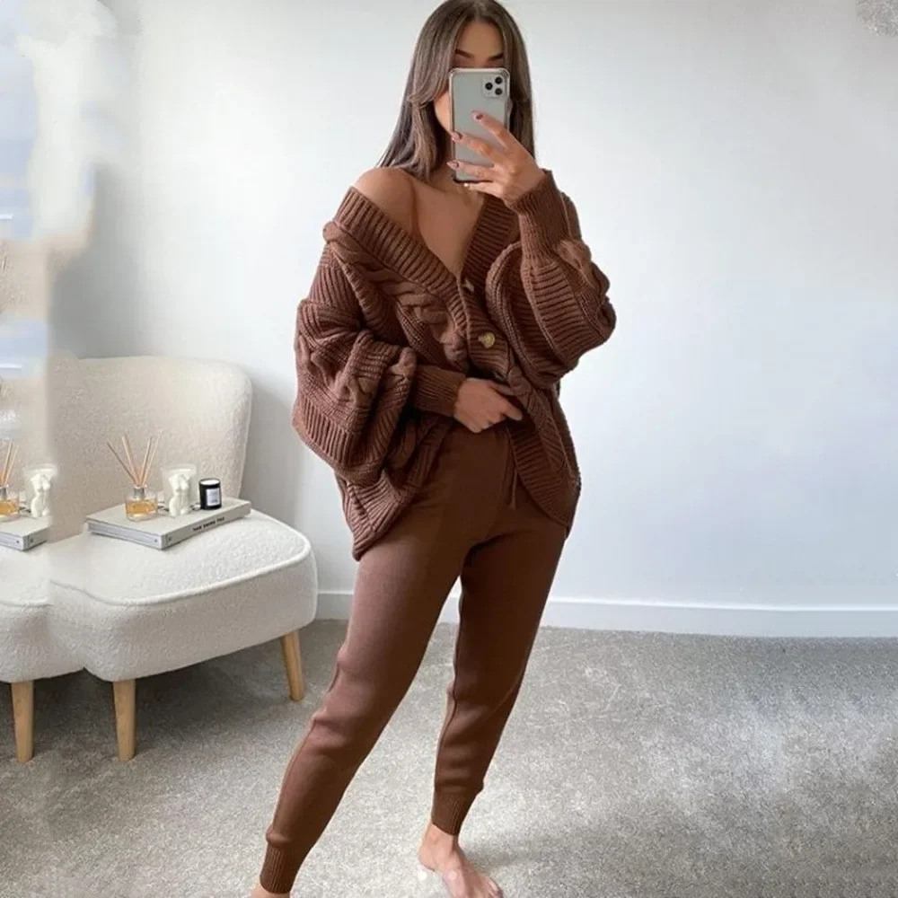 Limited Laura Set - Warm & Comfortable - Image 3