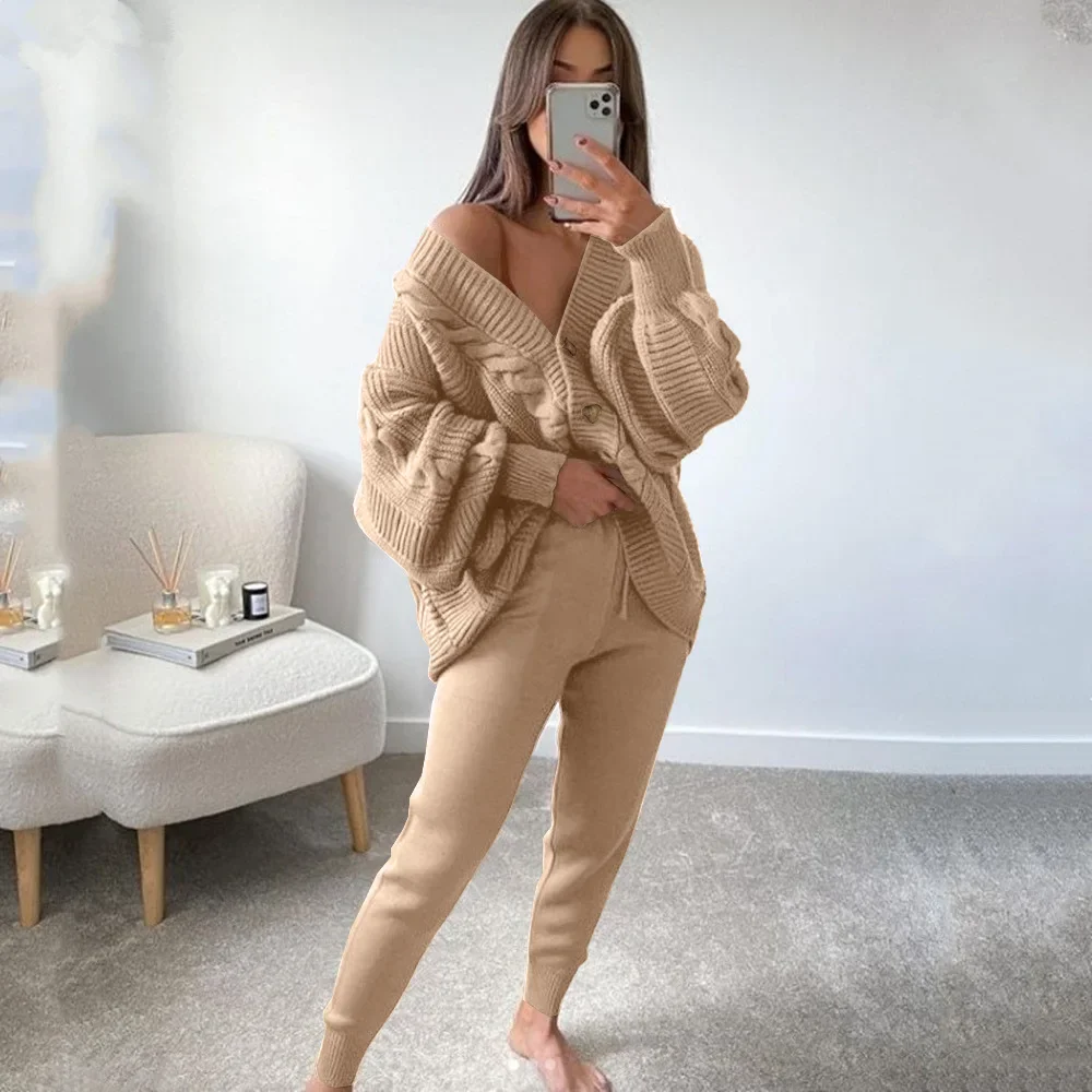 Limited Laura Set - Warm & Comfortable - Image 5