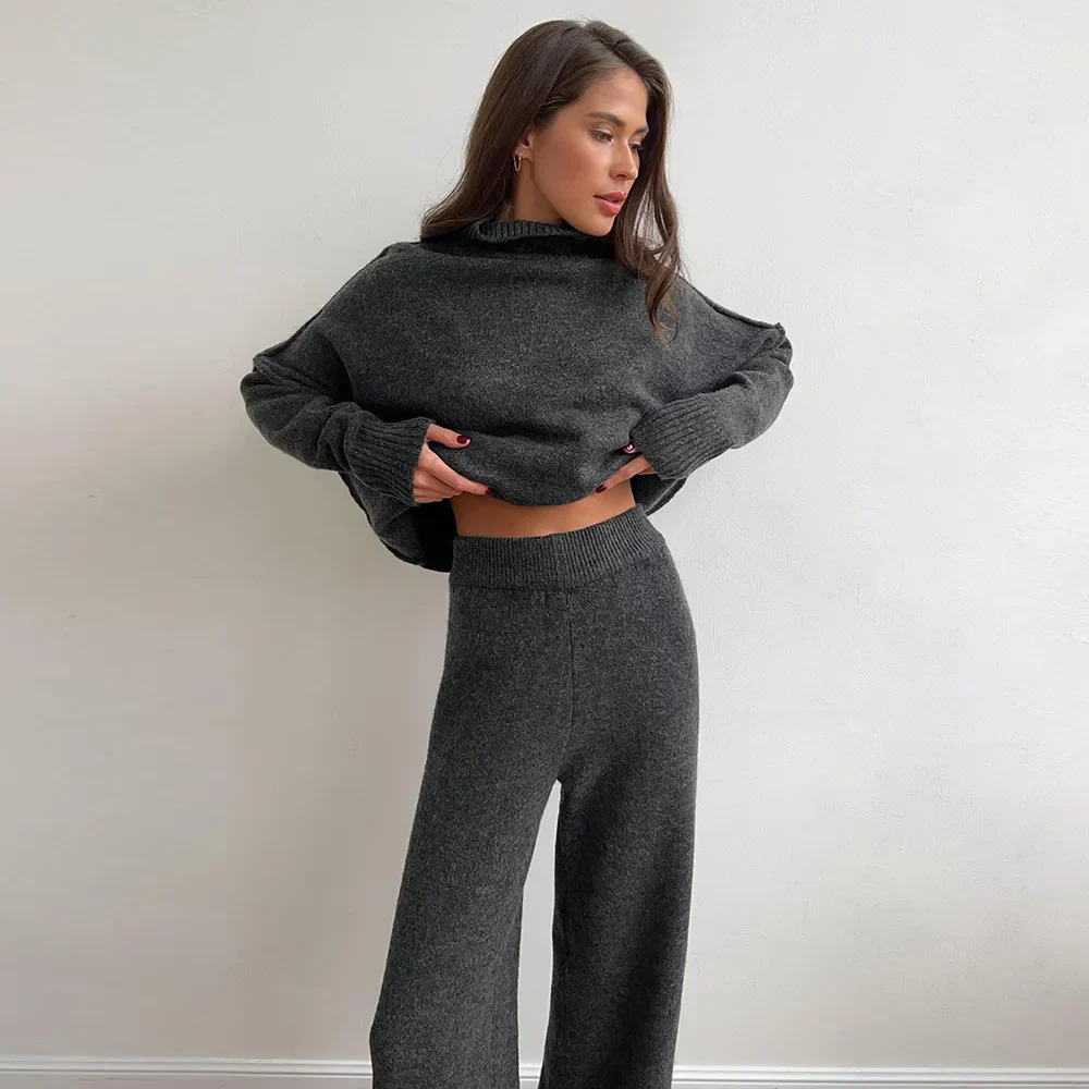 Women's Knitted Turtleneck Dress – Oversized Fit – Long Sleeves – Comfortable Style - Image 3