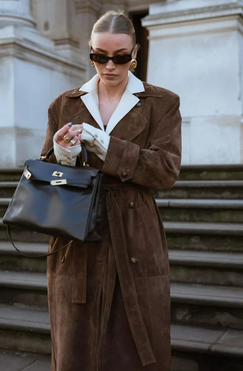 Women's Trenchcoat – Suedine – Double-Breasted – Waist Belt – Long Fit – Classic Model - Image 5
