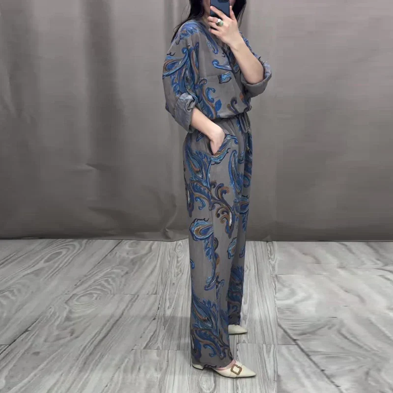 Ladies Set – Blouse with Long Sleeves & Wide Trousers – Paisley Print – Relaxed Fit - Image 2