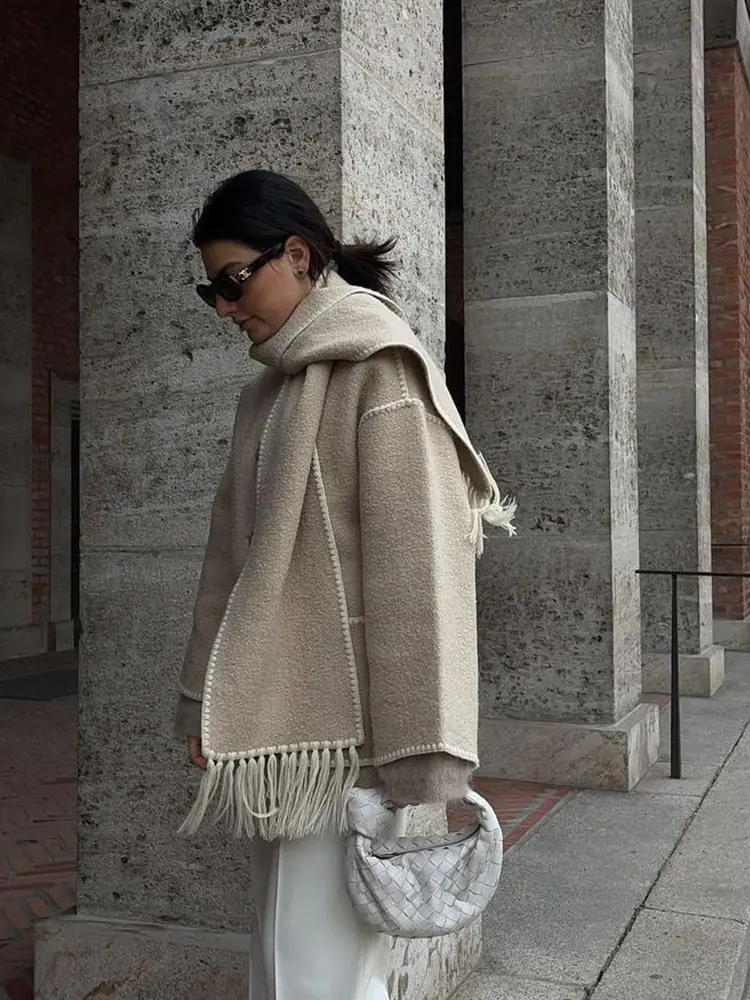 Lampiër Knitted Jacket with Scarf For Women - Image 5