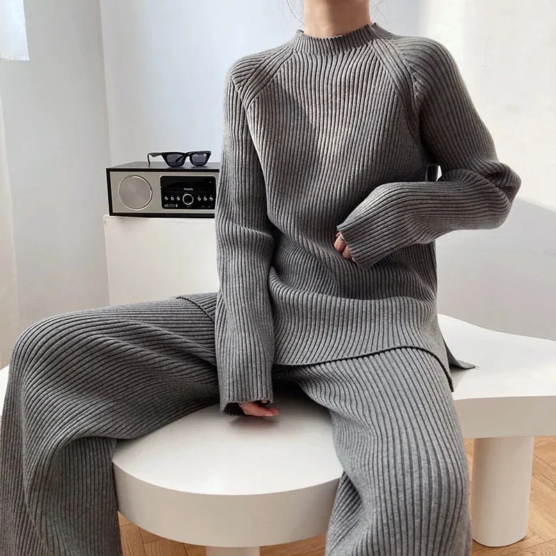 Women's Lounge Set – Ribbed Knit – Relaxed Fit – Sweater with Turtleneck – Straight Pants - Image 13