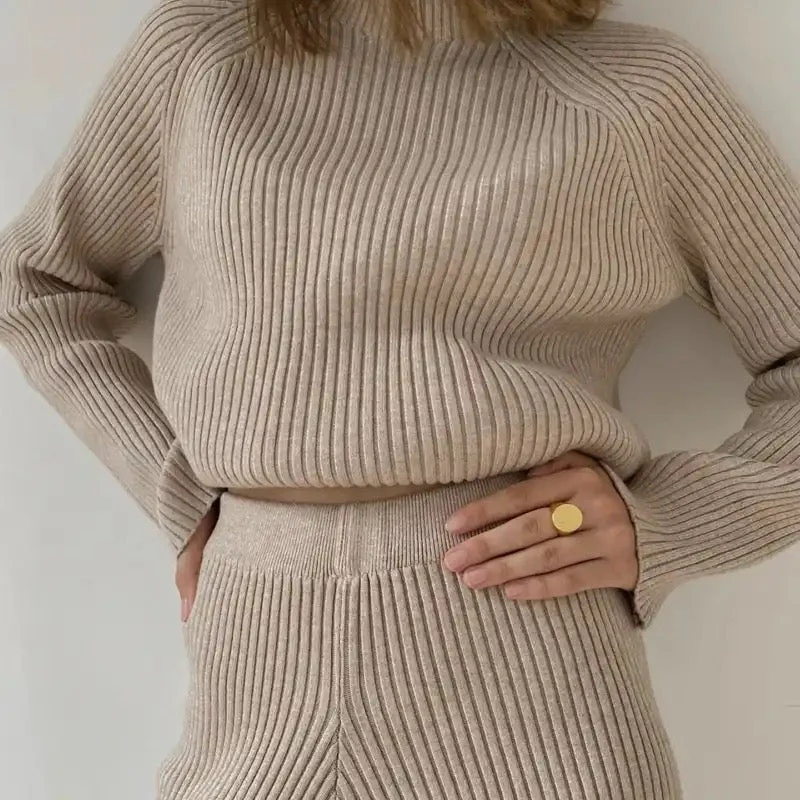 Women's Lounge Set – Ribbed Knit – Relaxed Fit – Sweater with Turtleneck – Straight Pants - Image 6