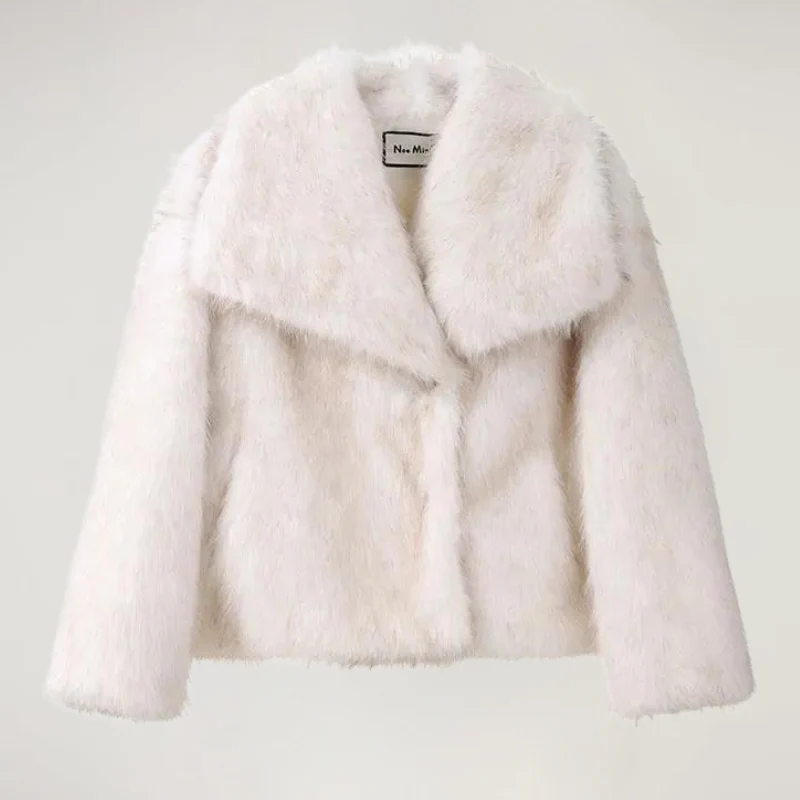 Women's Coat - Faux Fur - Oversized Collar - Relaxed Fit - Luxury Style - Image 5